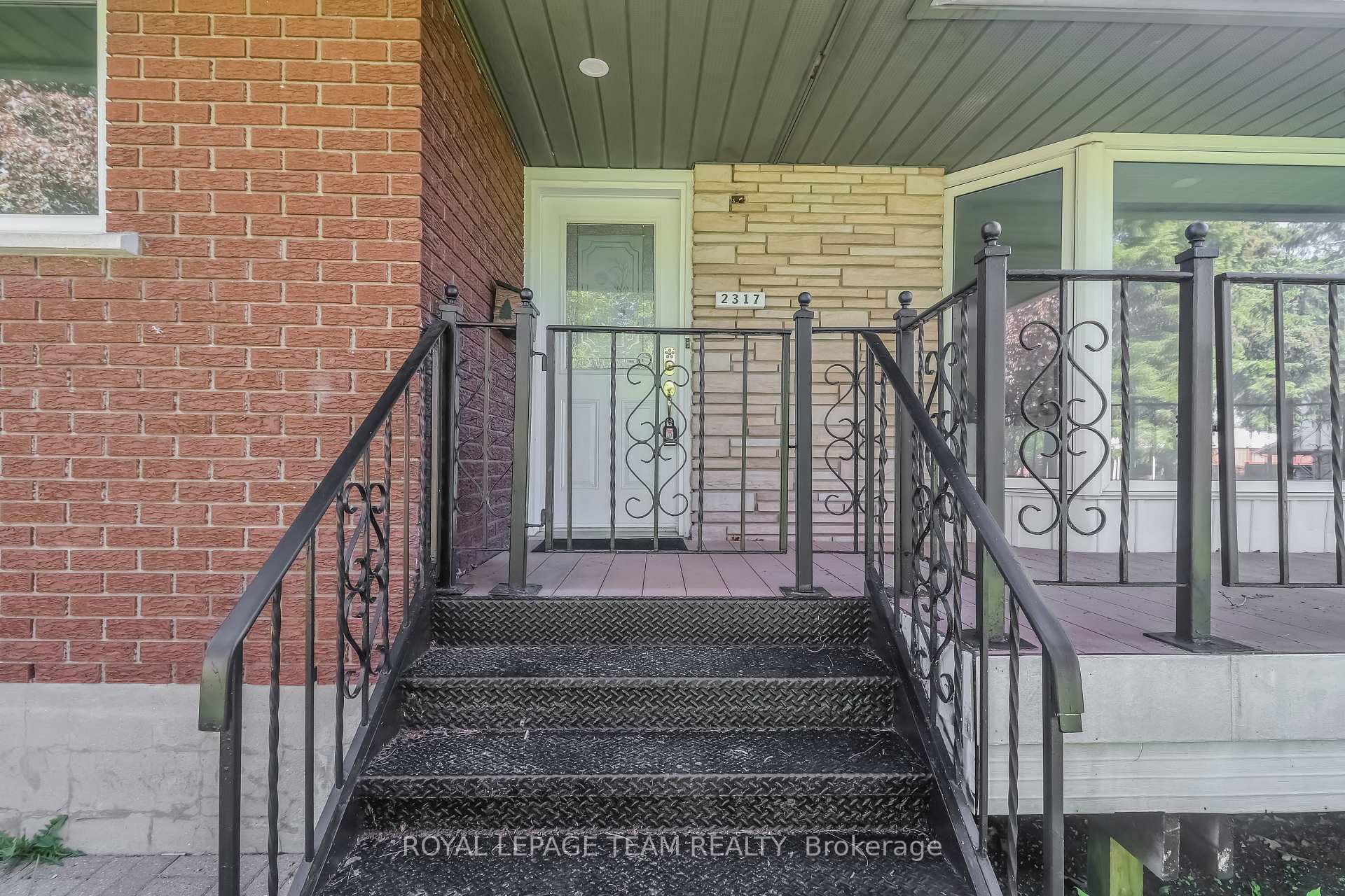 2317 Elmira Drive photo 2