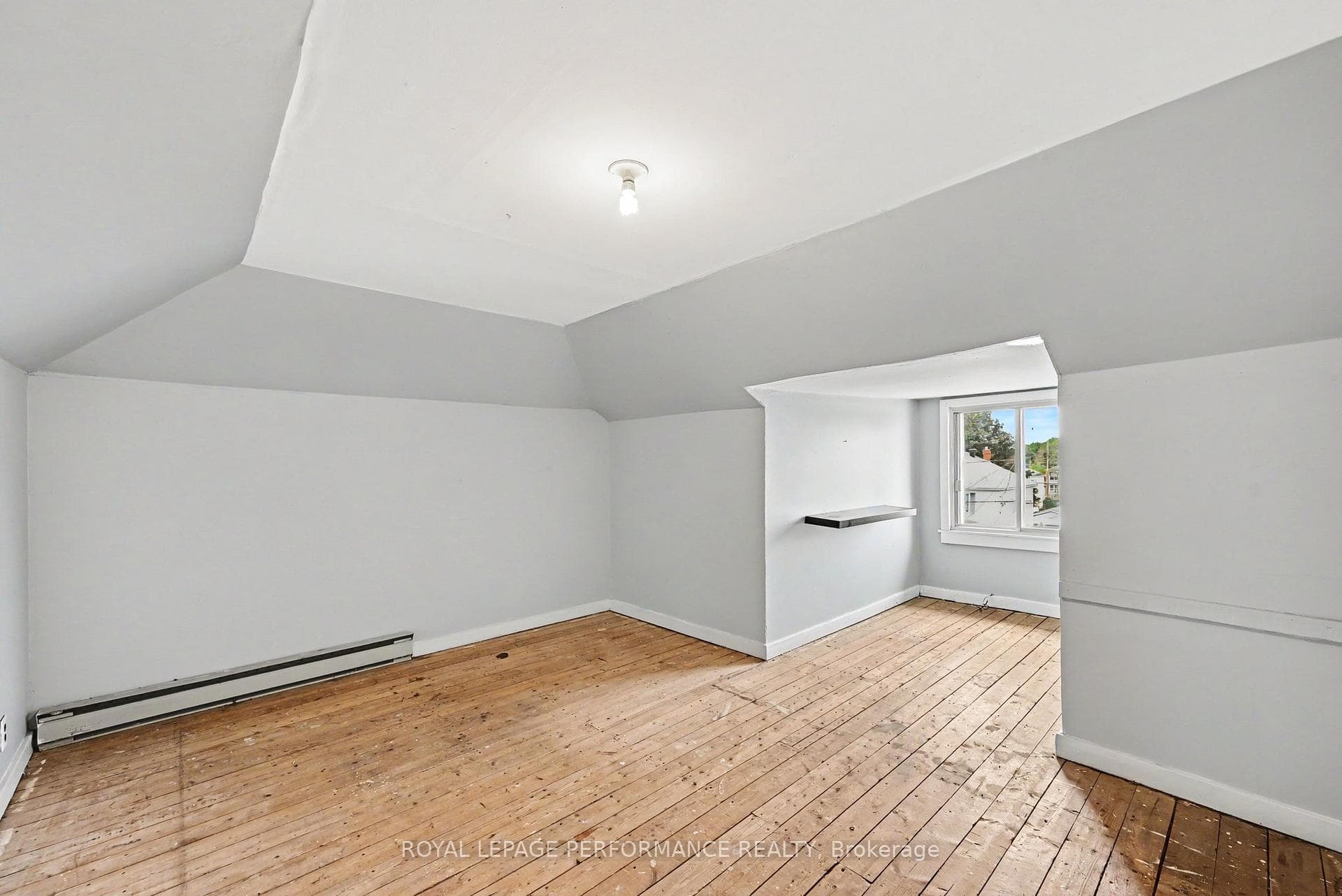 50-52 Leonia Street photo 17