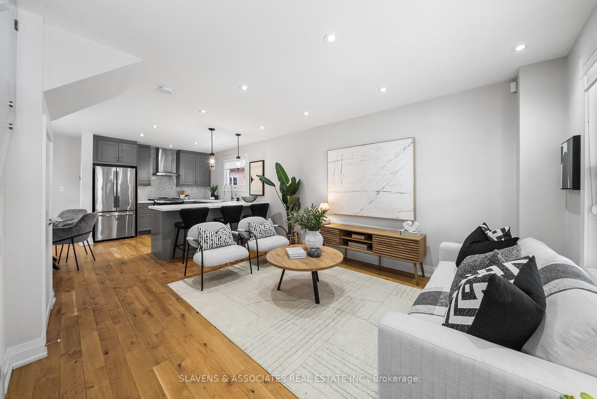 15 Ashbury Avenue photo 3