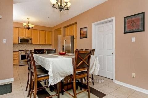 6210 Miriam Way photo 7