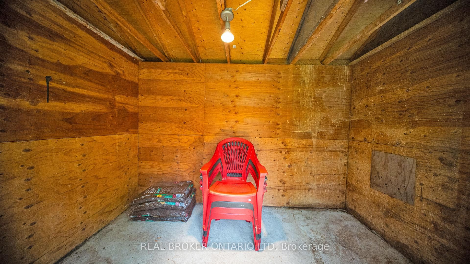 74 Sterling Street photo 38