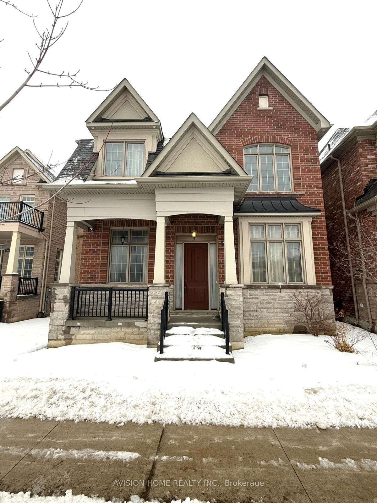 298 Angus Glen Boulevard photo 1
