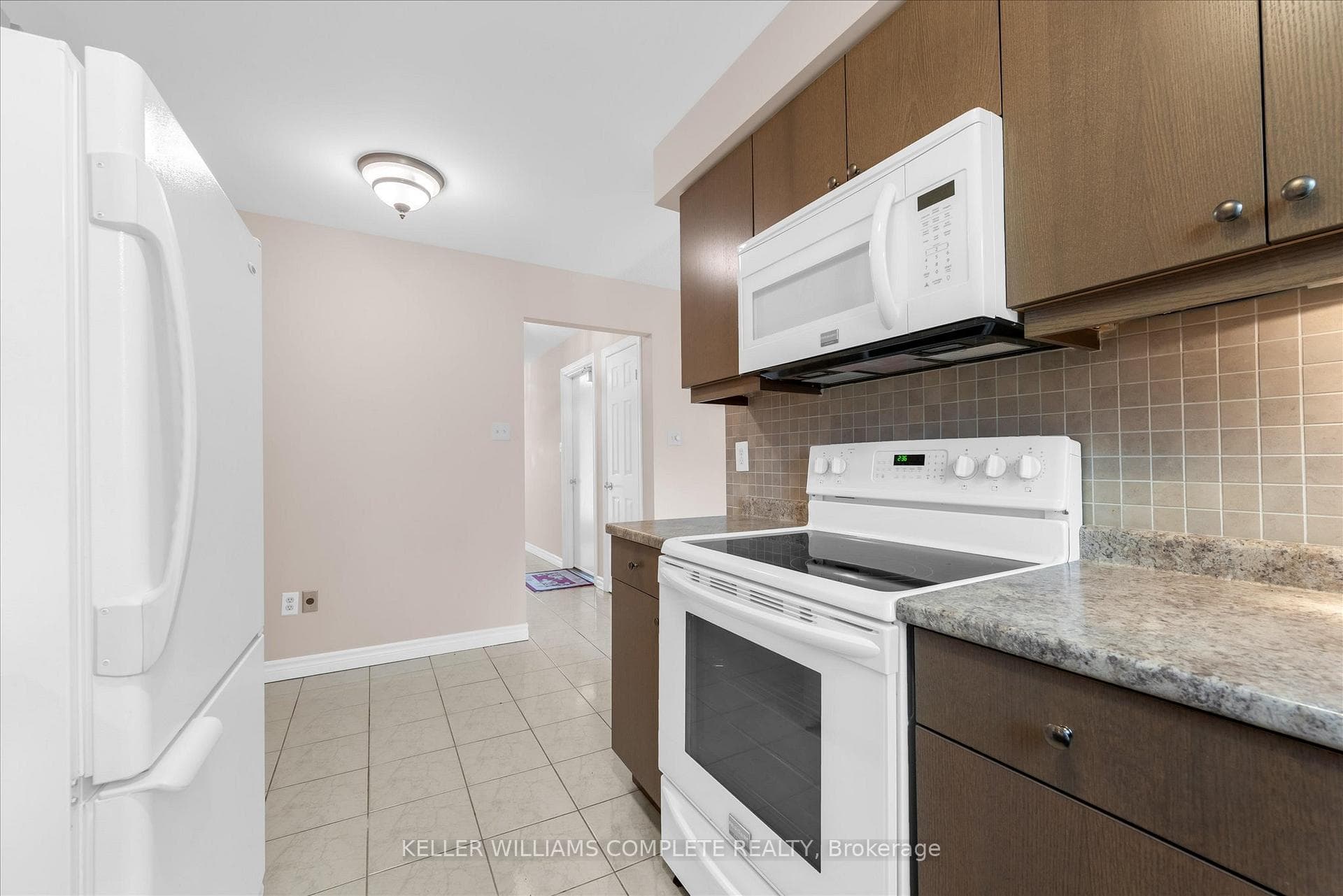 230 Meadowbrook Drive Unit 1 photo 13