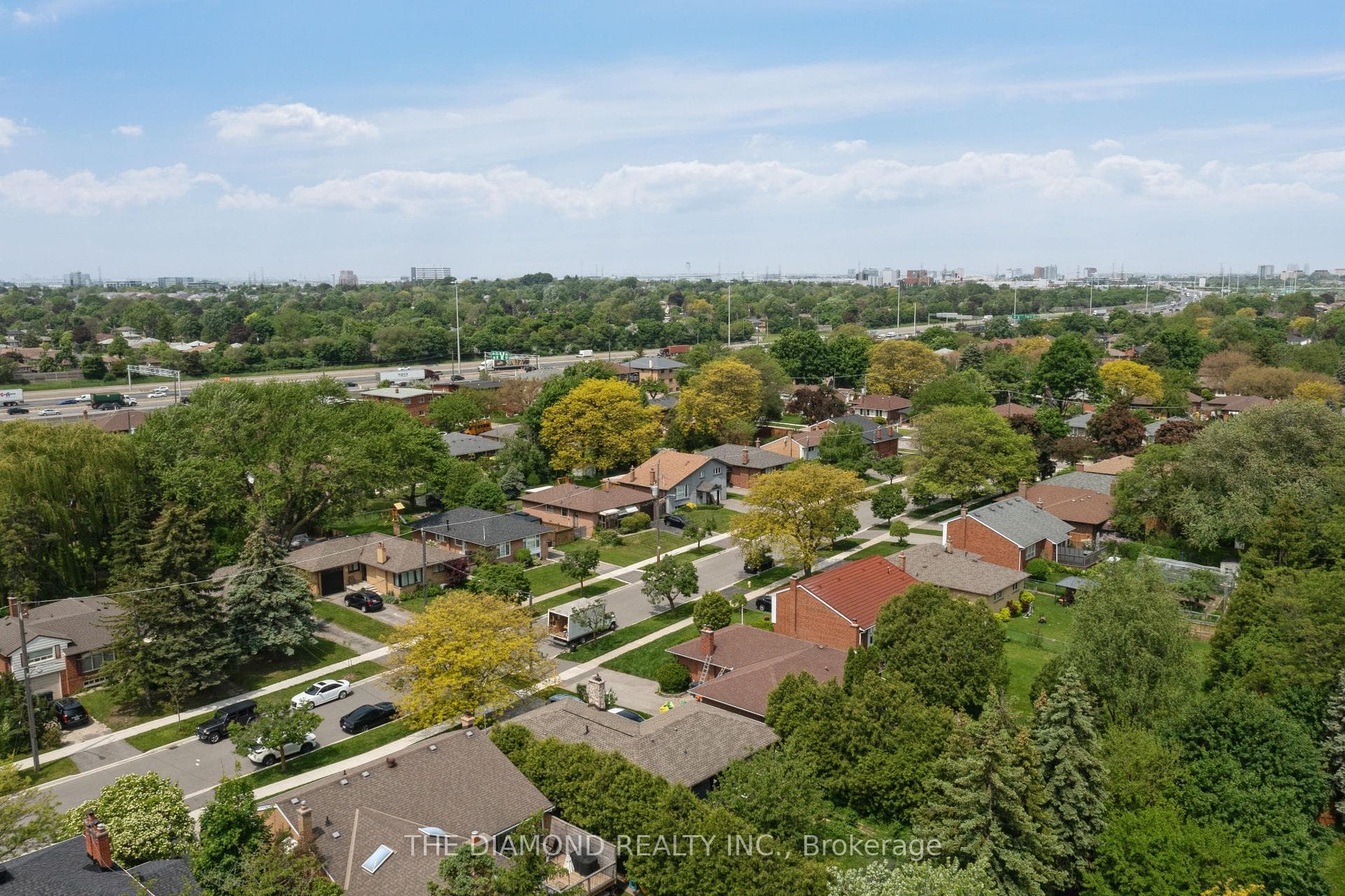 20 West Deane Park Drive photo 38