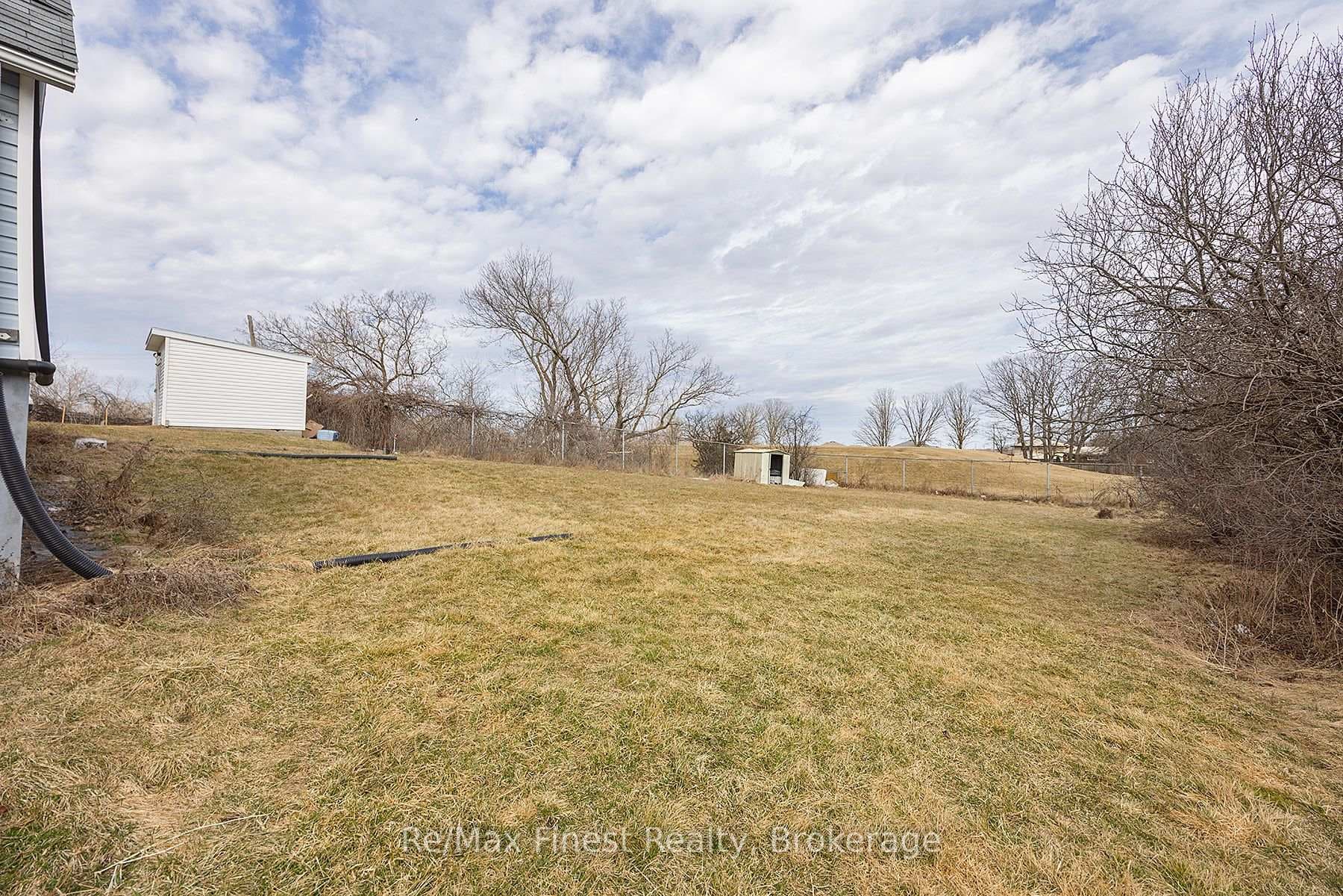 331 Herchimer Avenue photo 10