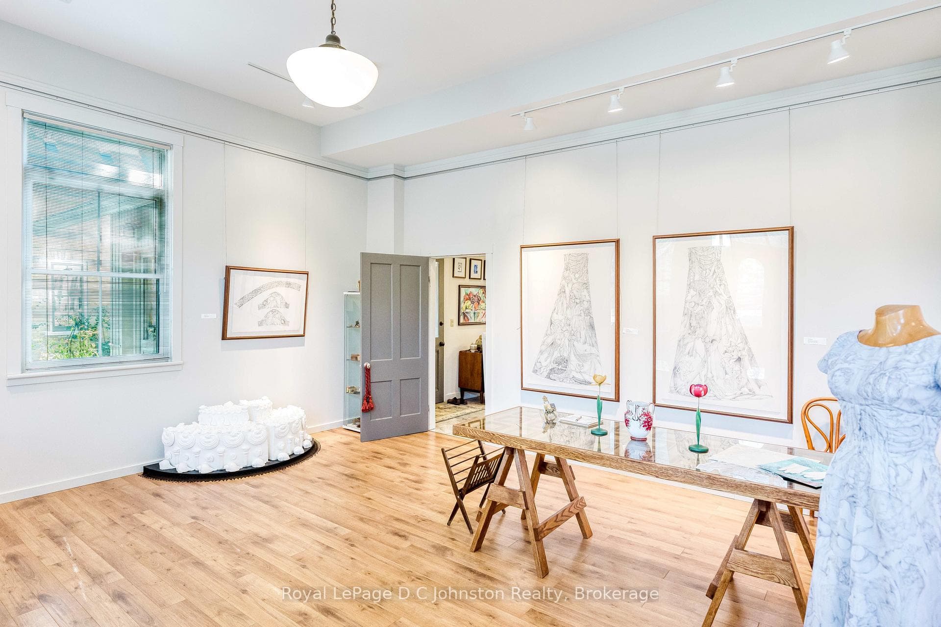 38 Albert Street photo 6