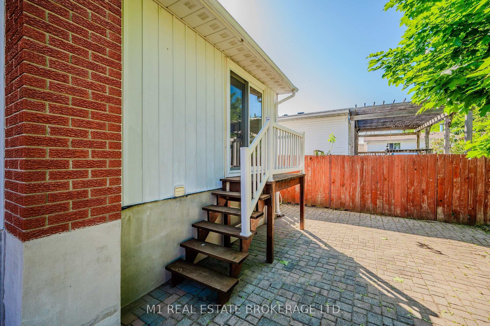 357 Heritage Drive photo 25