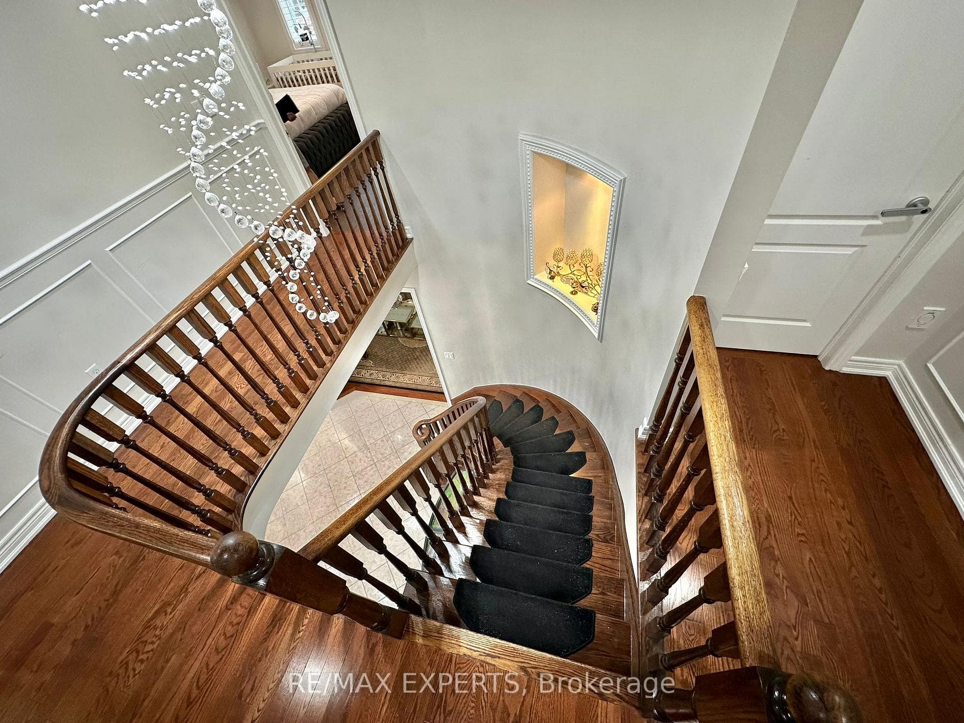 1 Berger Avenue photo 16