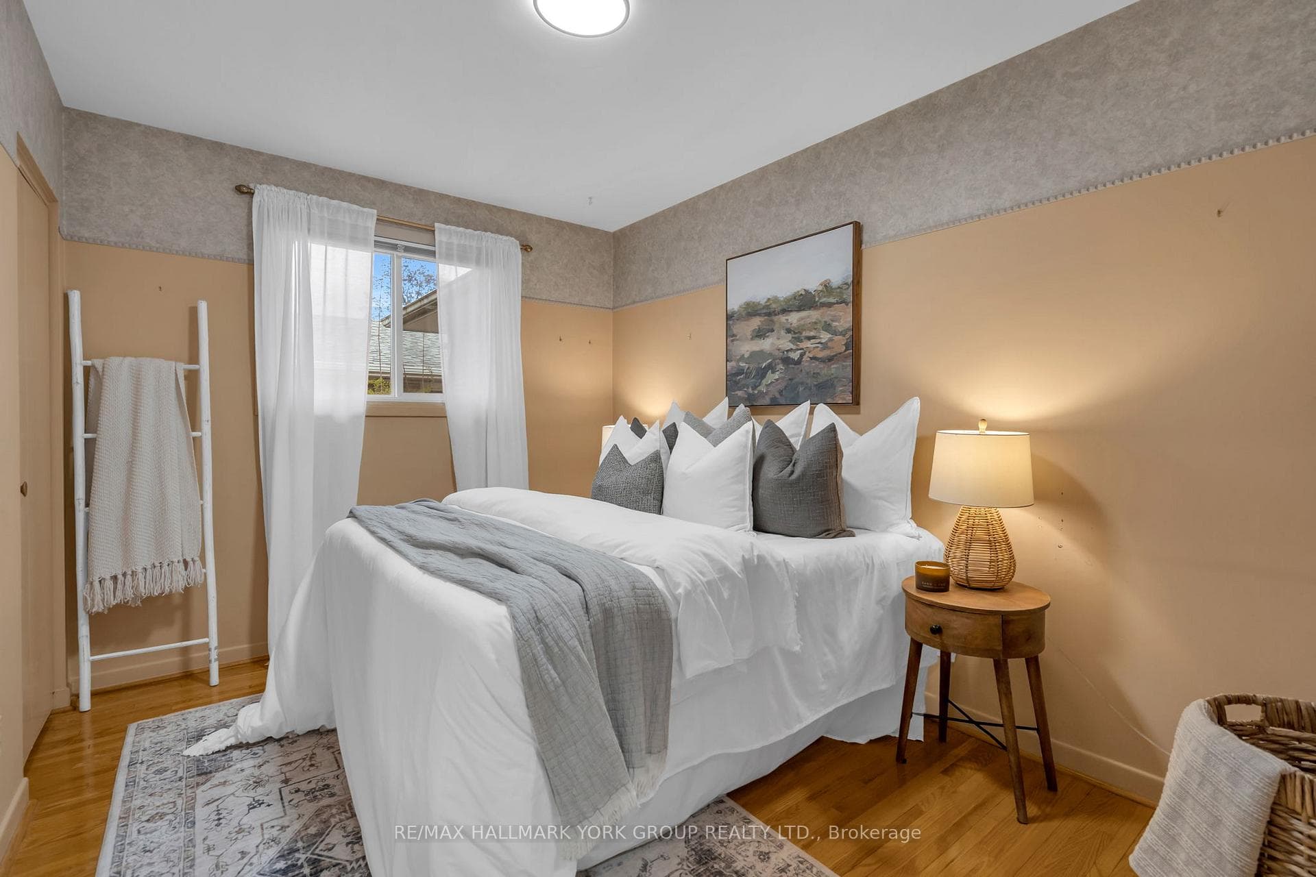 44 Kemano Road photo 18
