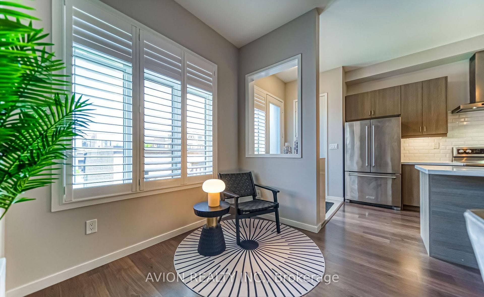 1256 Wellington Street photo 11