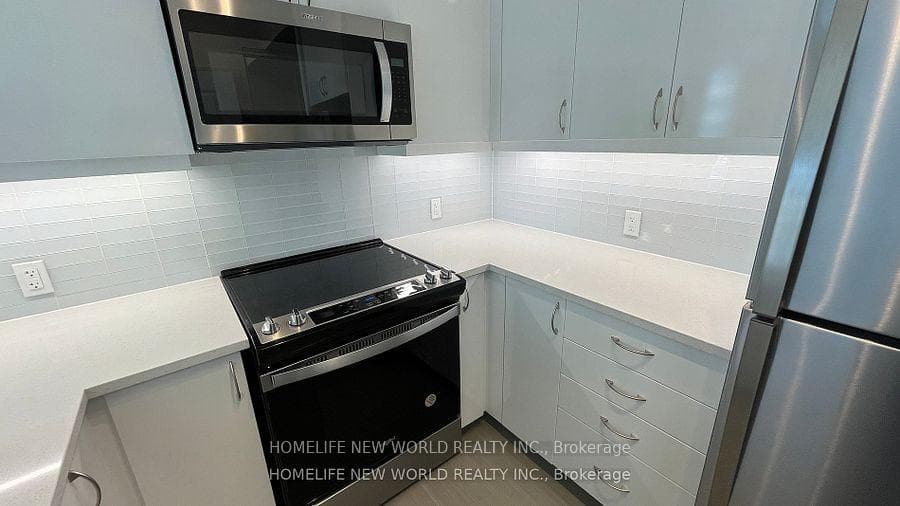 4955 Yonge Street Unit 1912 photo 11