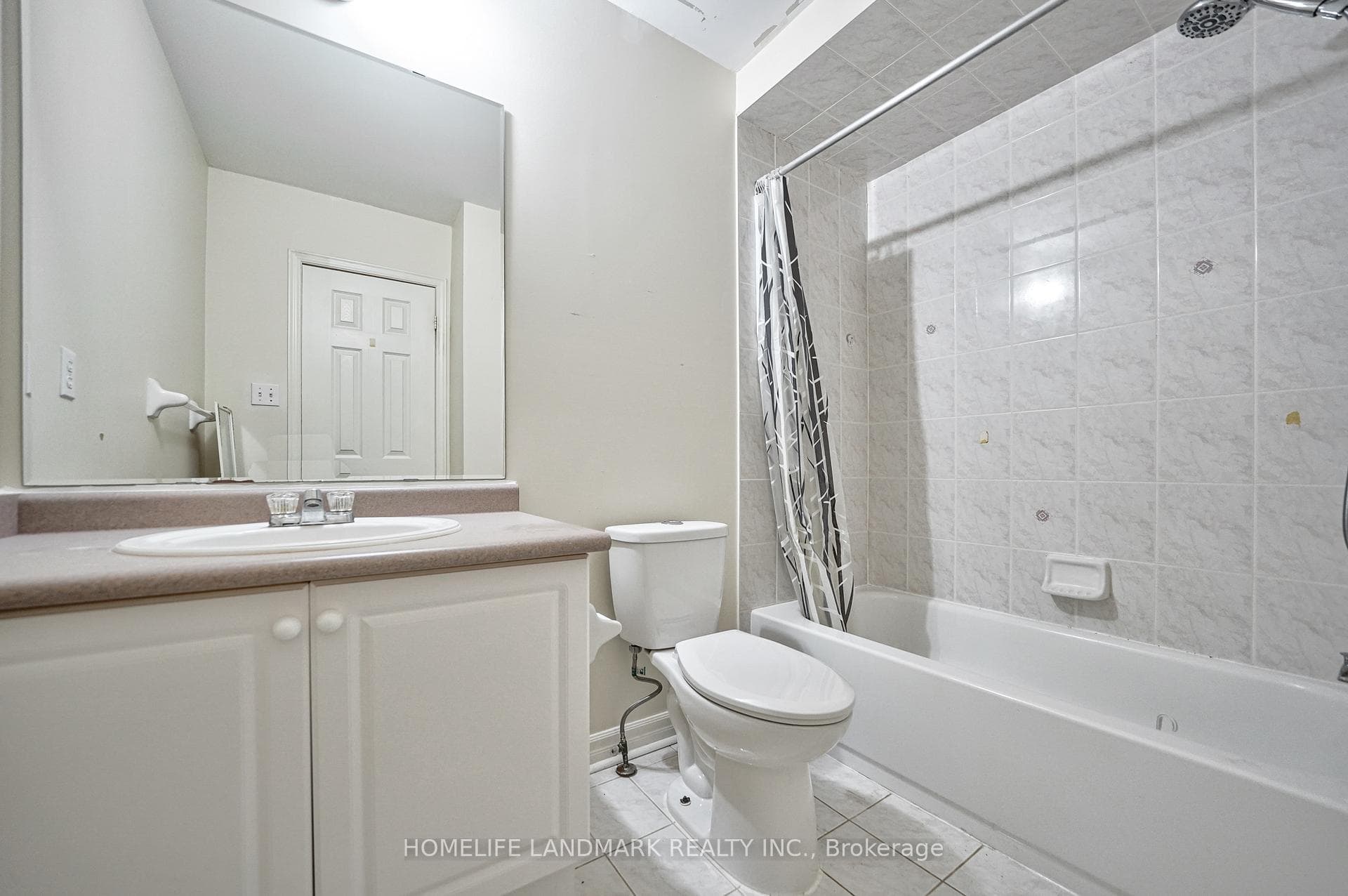 71 Grasslands Avenue photo 17