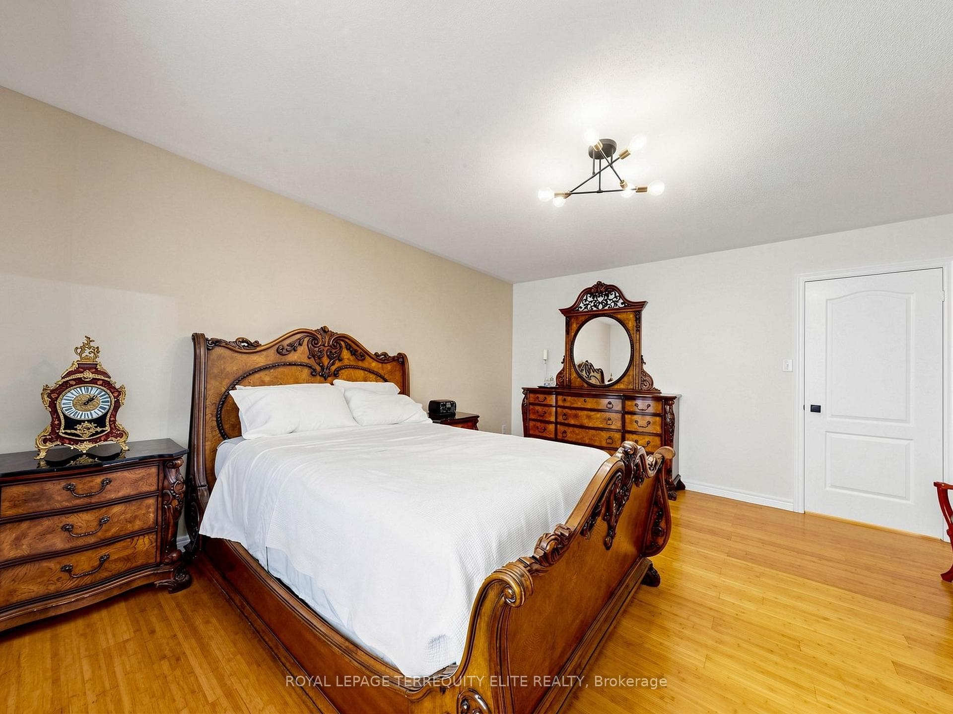 35 Mynden Way photo 19