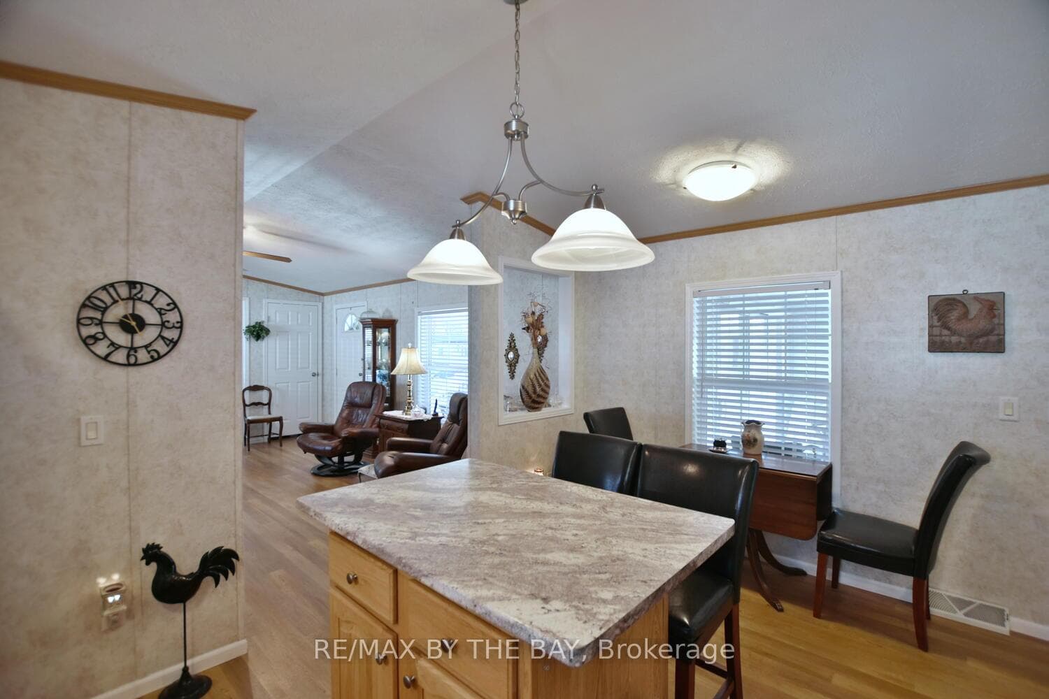 36 Georgian Glen Drive photo 22