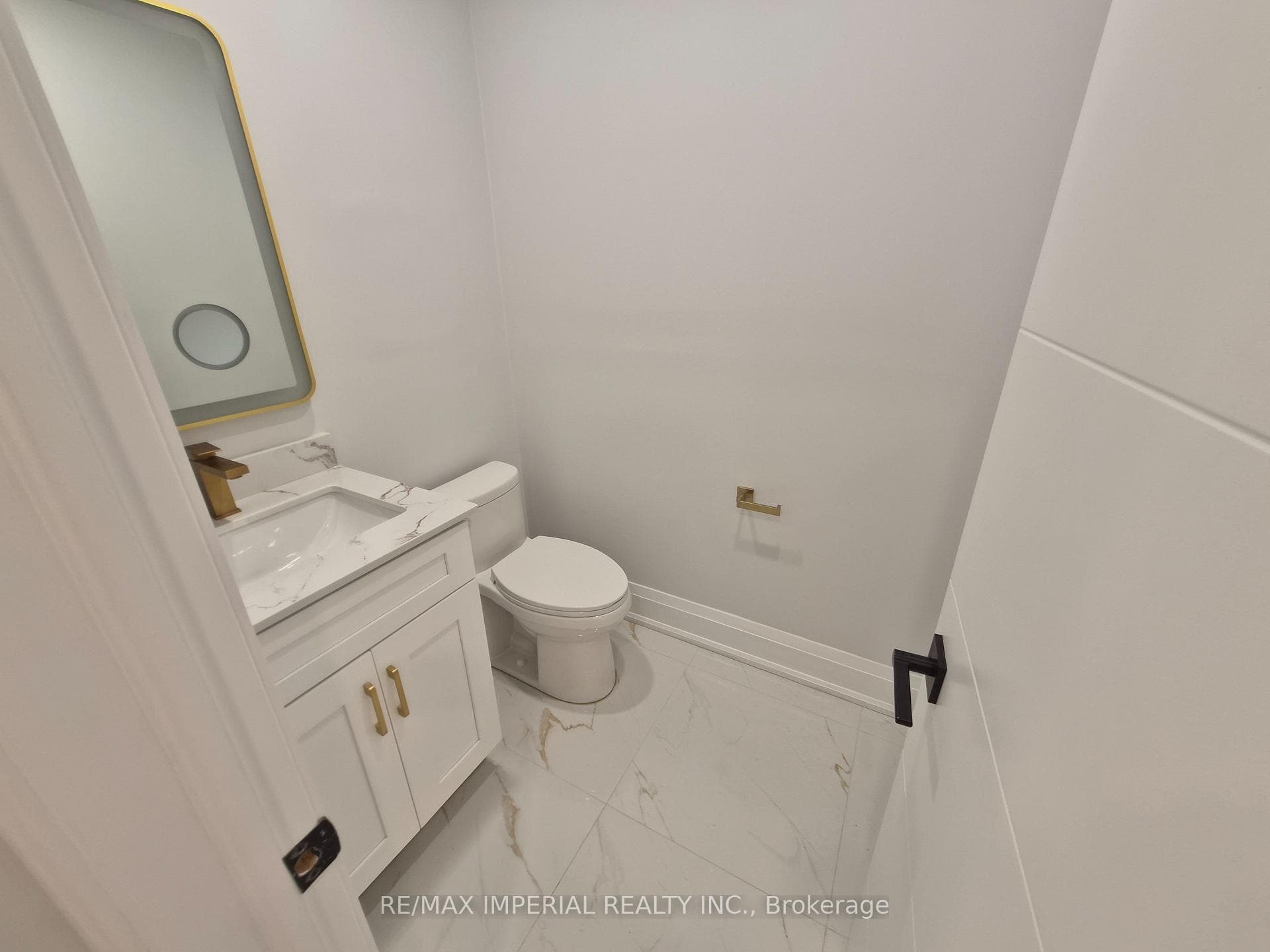 191 Avenue Road photo 25
