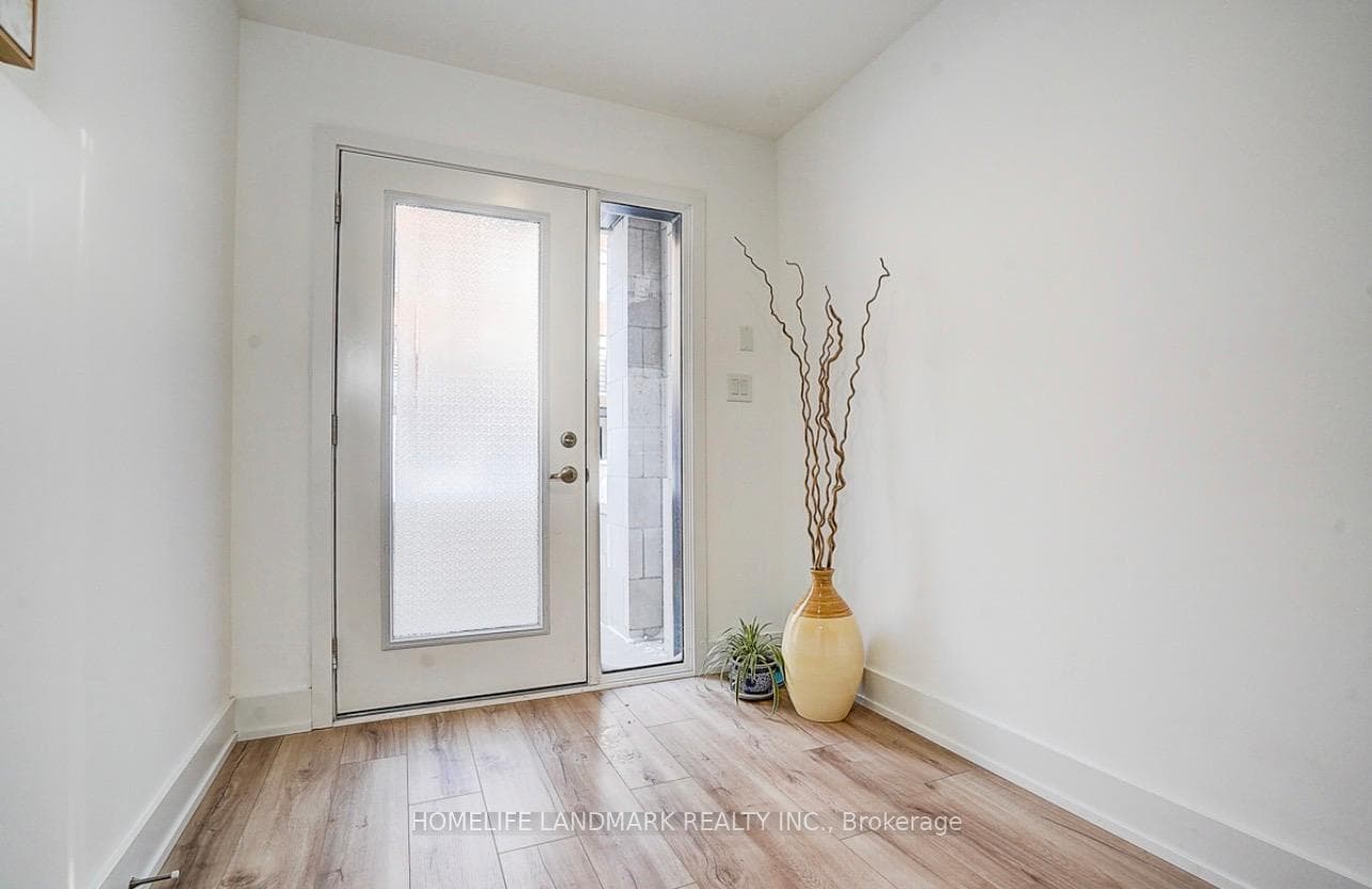 27 Chestnut Court photo 2