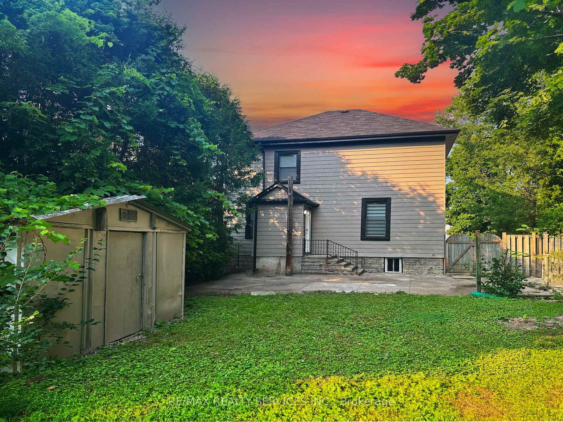 93 Mill Street photo 25
