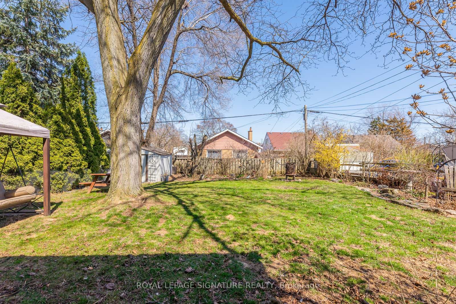 11 Coppermill Drive photo 6