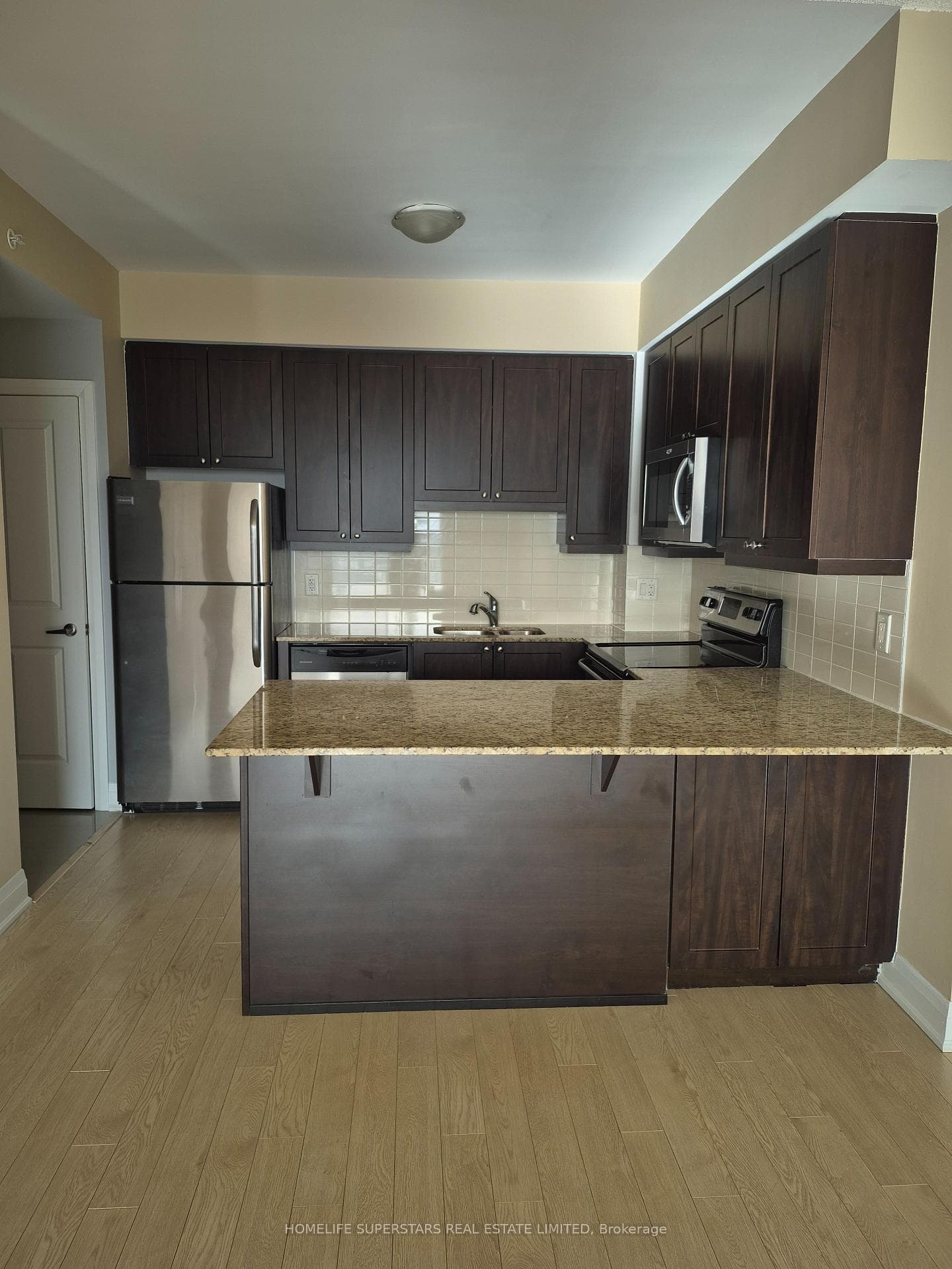 12 Woodstream Boulevard Unit 803 photo 3