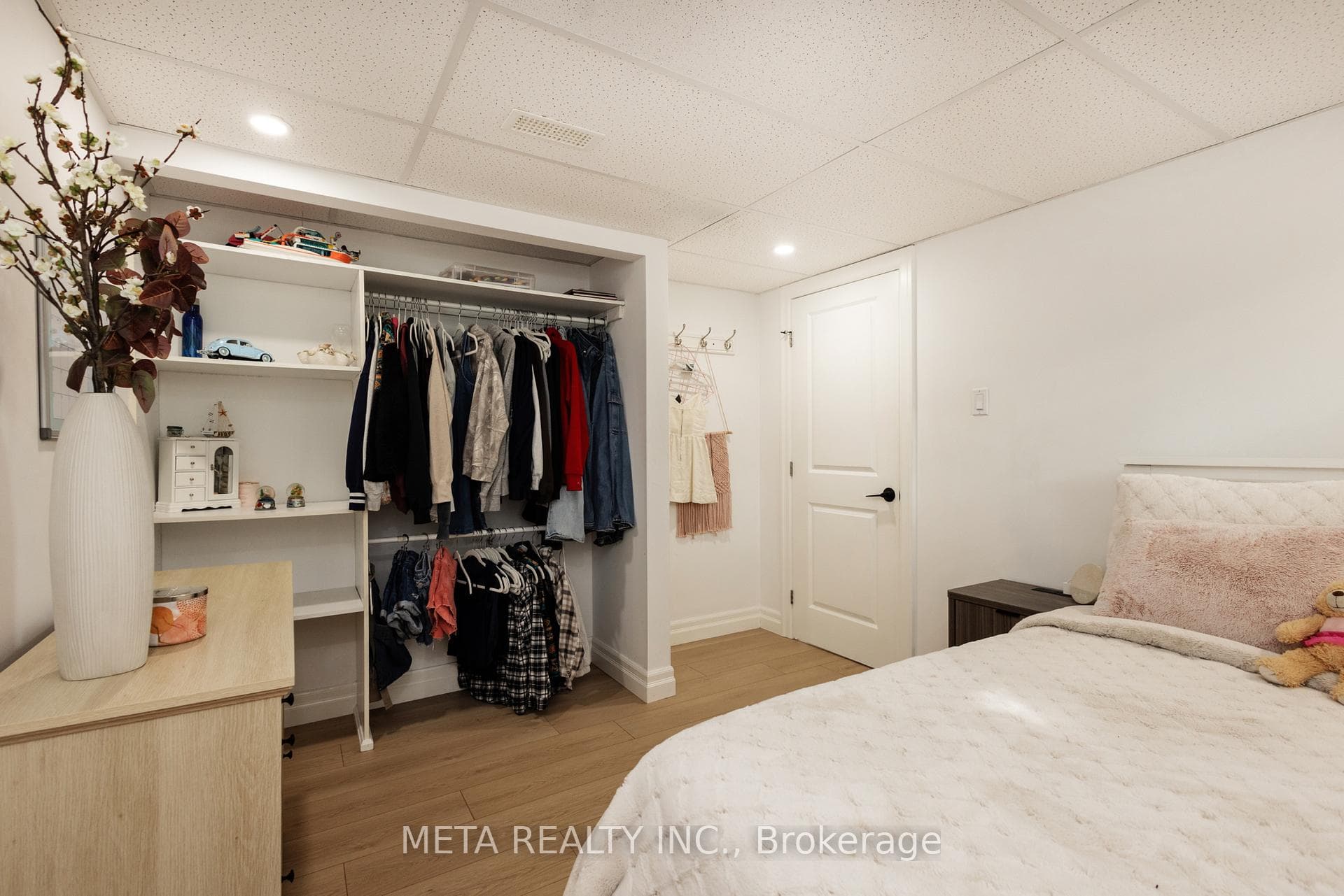 3 Randy Avenue photo 34