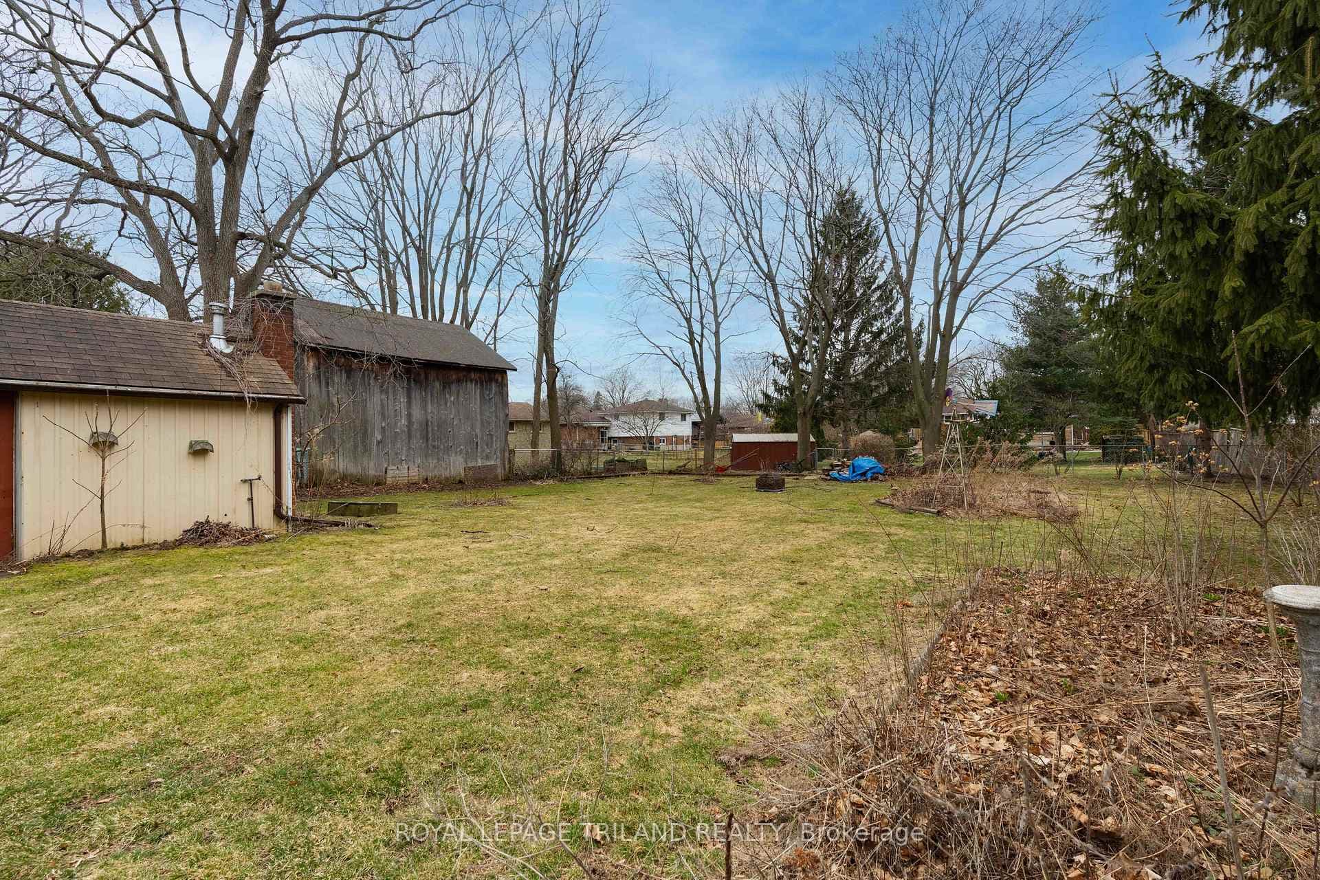 308 John Street photo 48
