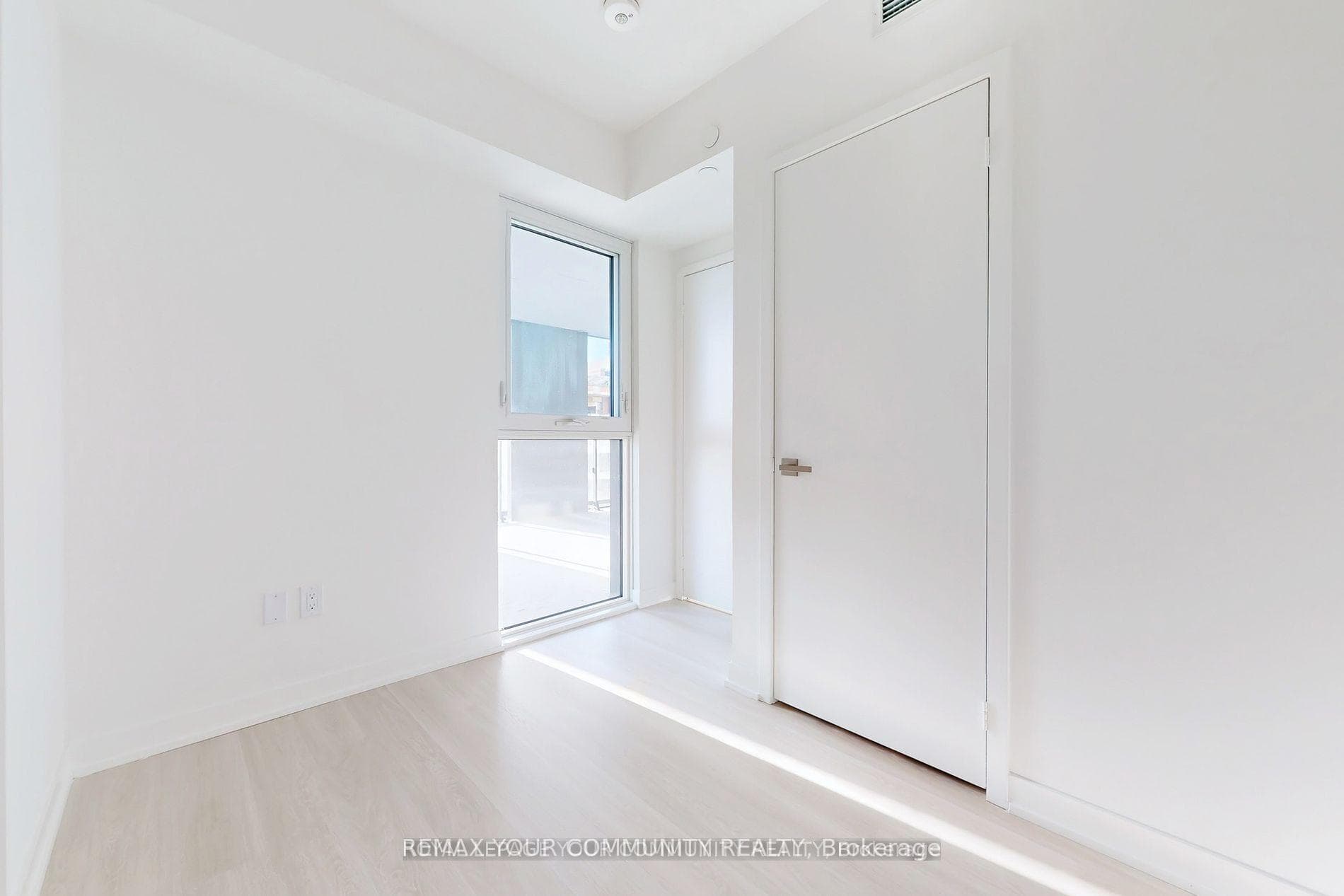 500 Wilson Avenue Unit 437 photo 13