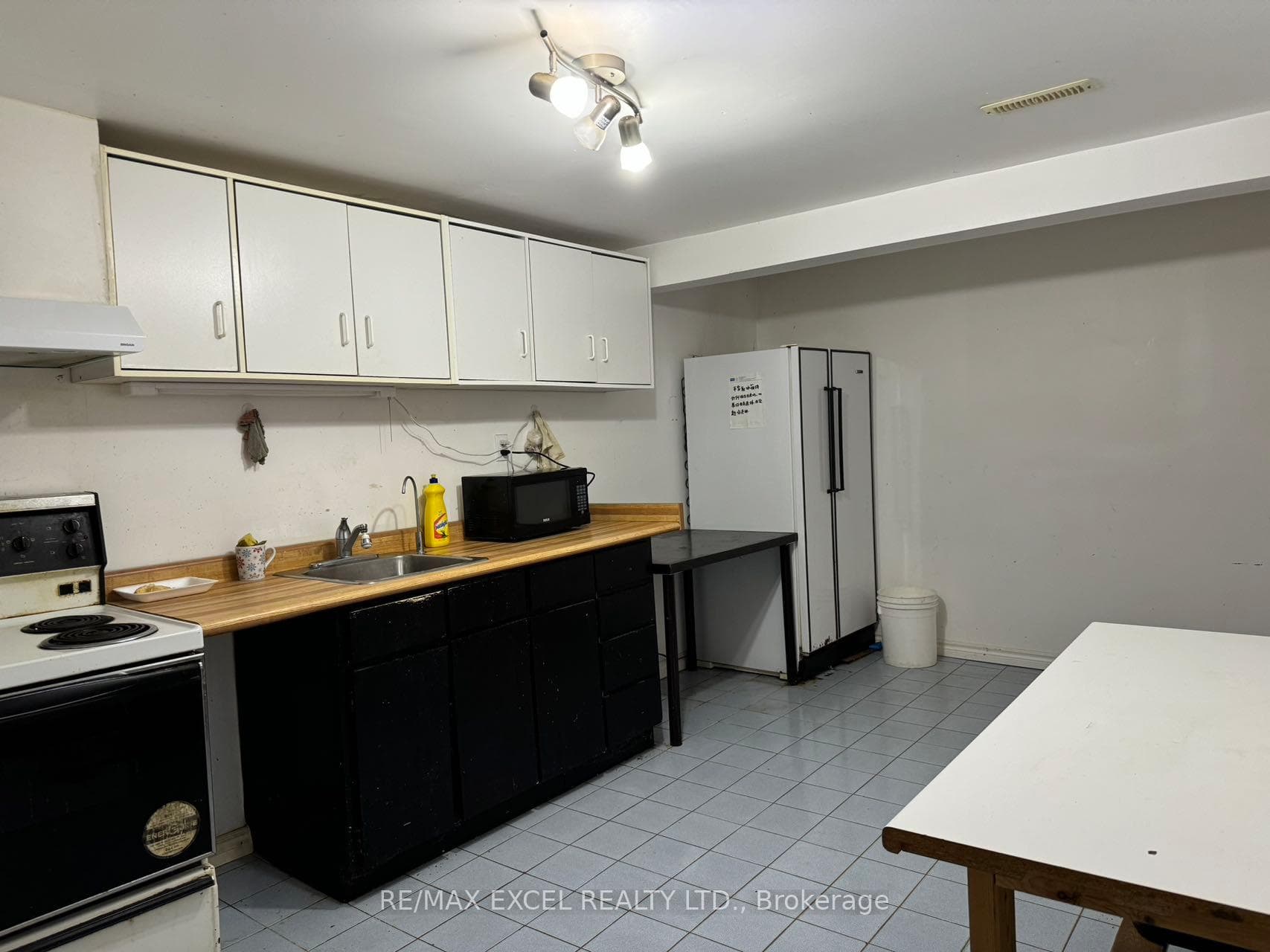 7 Moorehouse Drive photo 11
