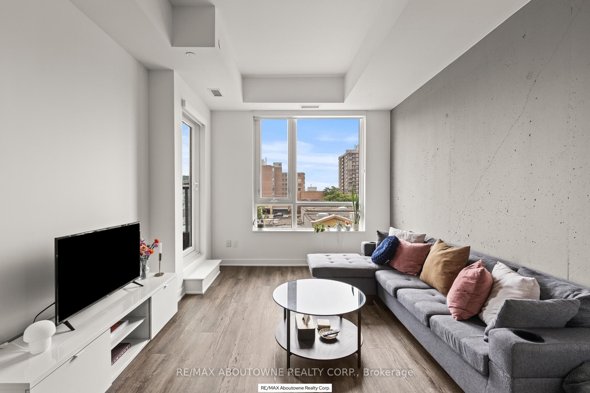 2007 James Street Unit 307 photo 15