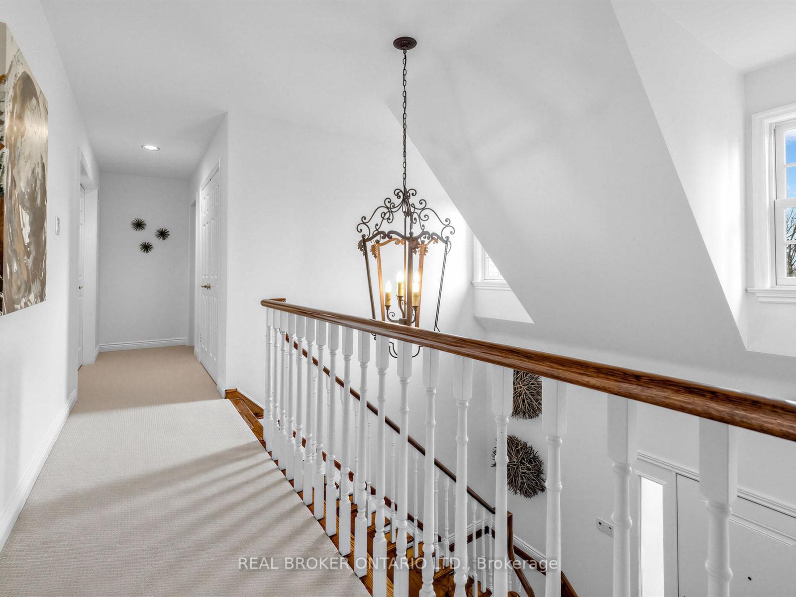 9 Temagami Court photo 23