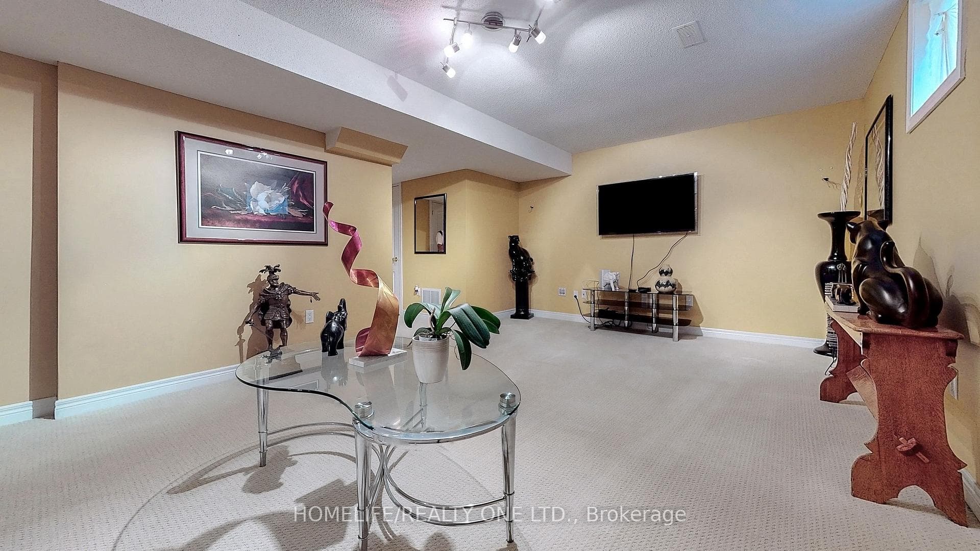 41 Carberry Crescent photo 22