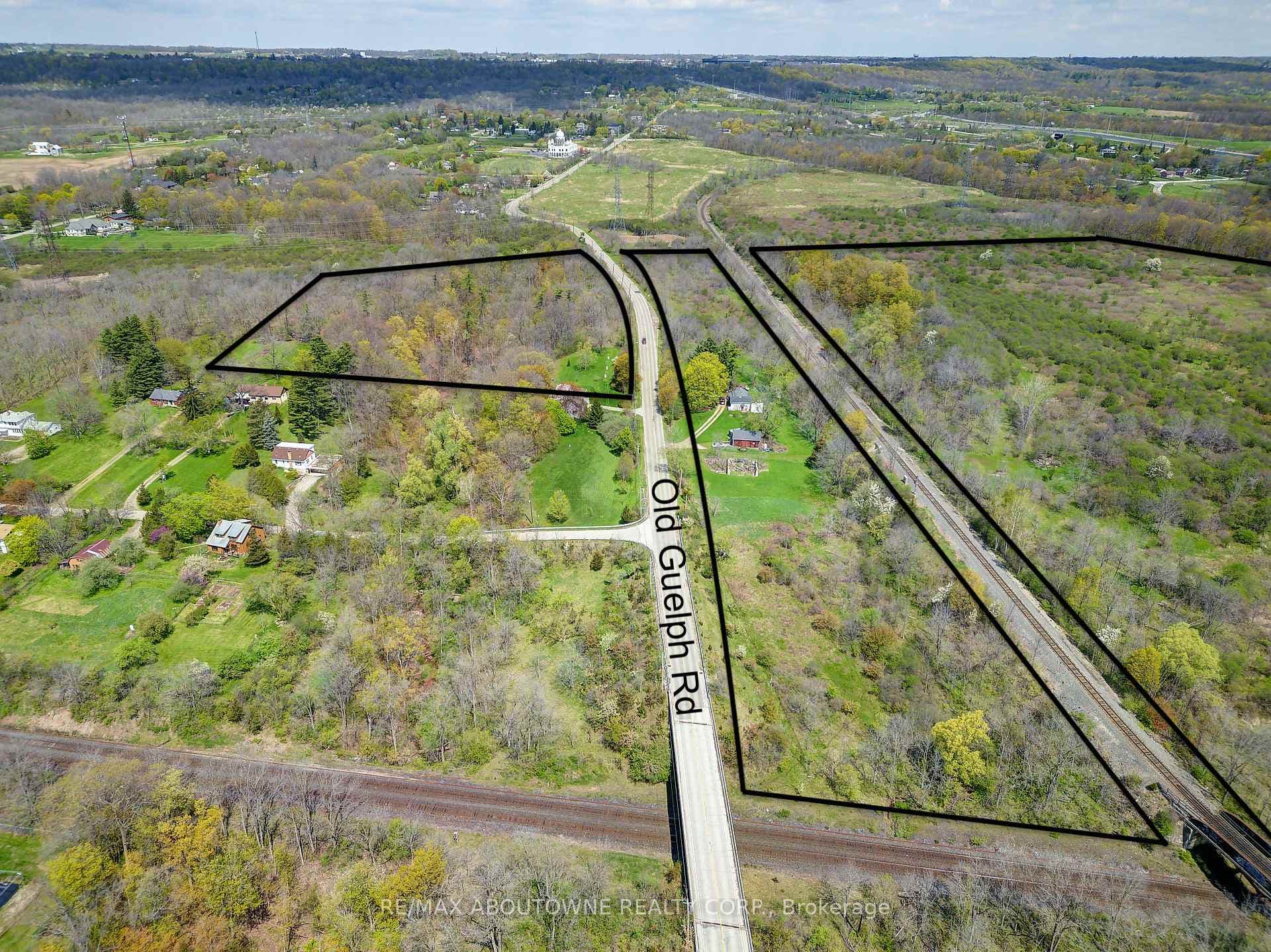 99 Old Guelph Road photo 1
