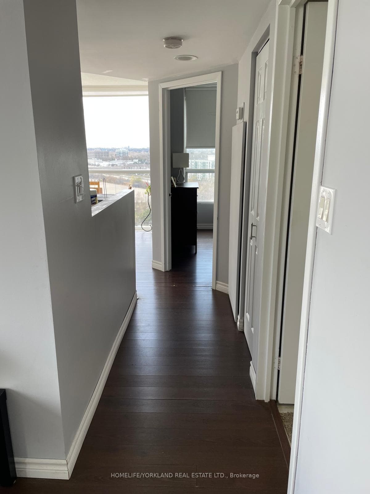 5 Concorde Place Unit 1504 photo 8