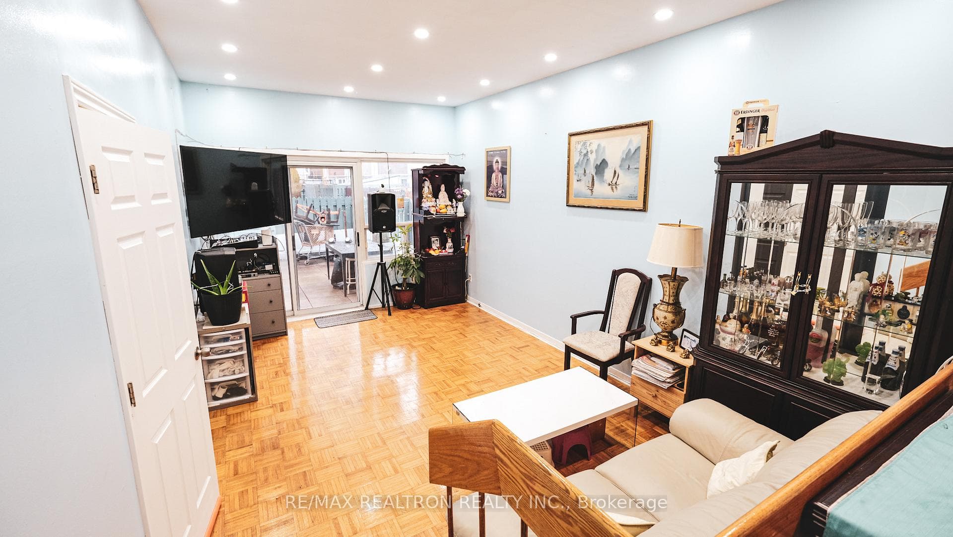 64 Driftwood Avenue Unit 181 photo 4