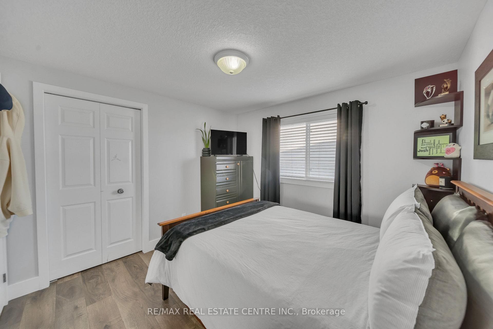 15 Yarrow Court photo 23