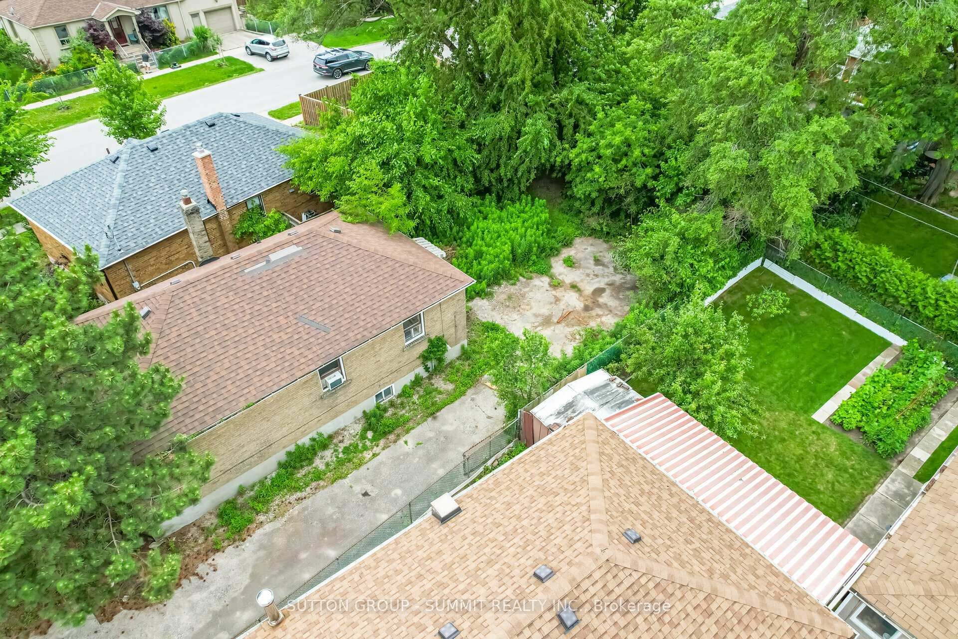 60 Athol Avenue photo 23