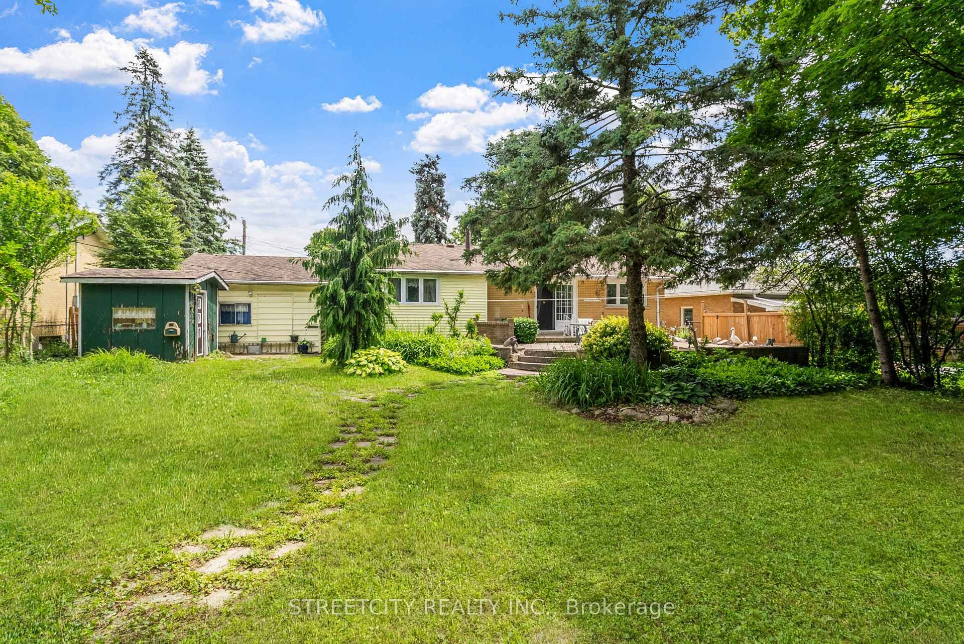 937 Luxton Drive photo 39