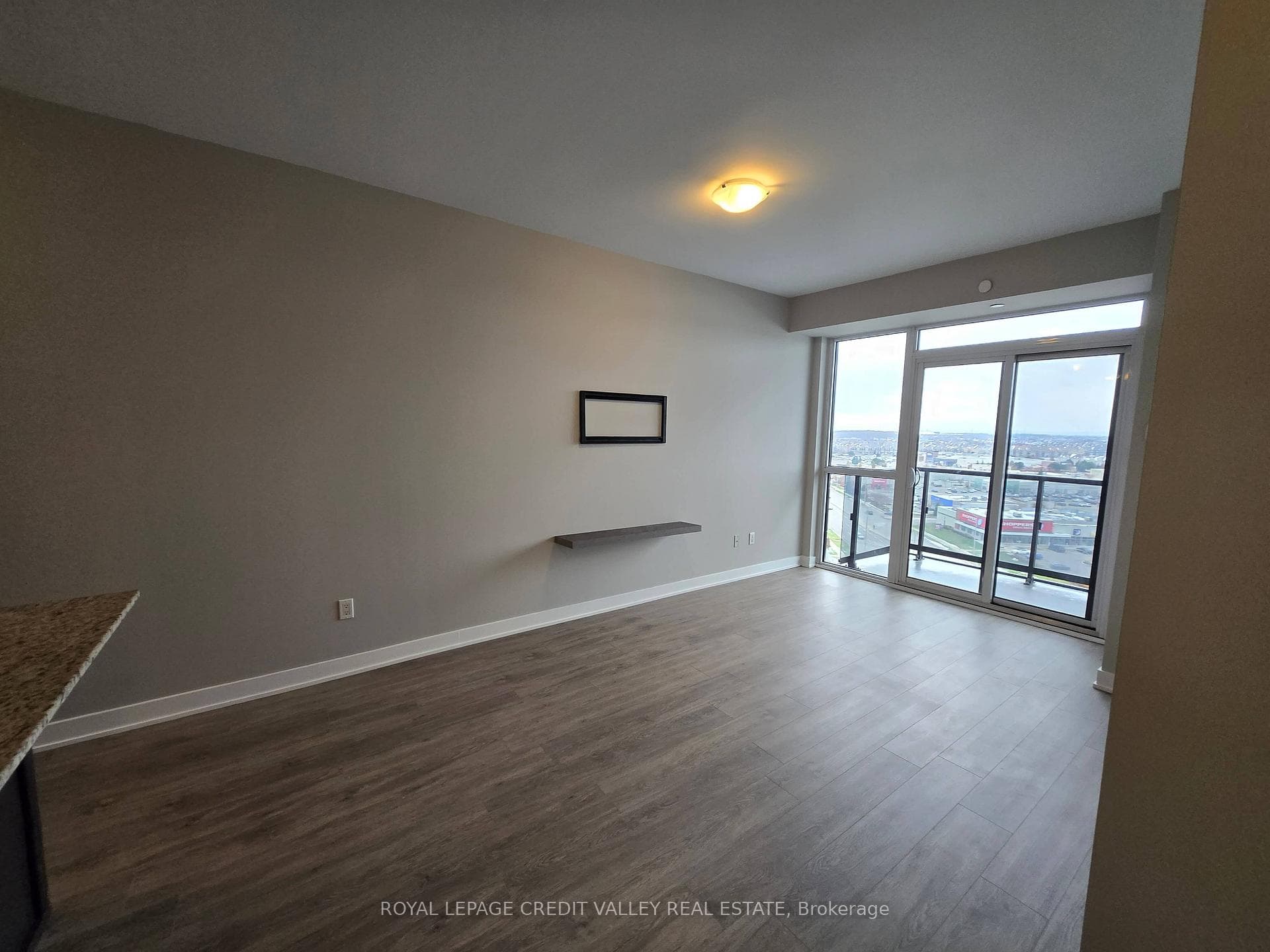 4633 Glen Erin Drive Unit 1211 photo 14