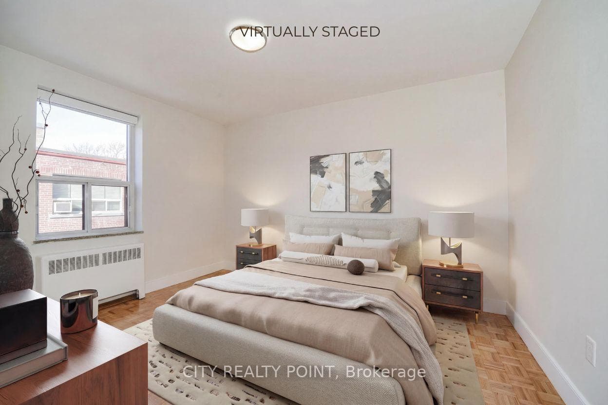 1291 Bayview Avenue Unit 201 photo 2