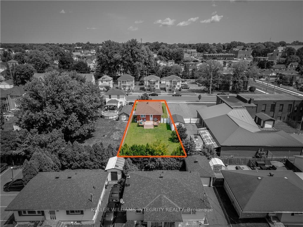 510 YORK Street photo 21