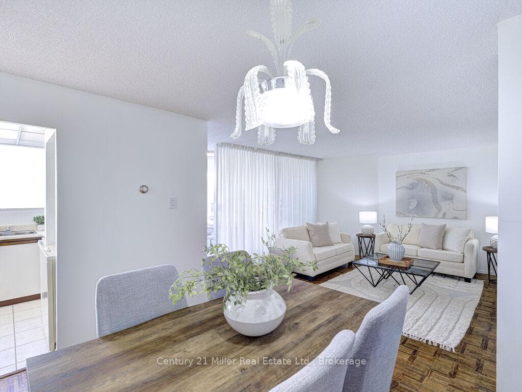 3695 Kaneff Crescent Unit #606 photo 6