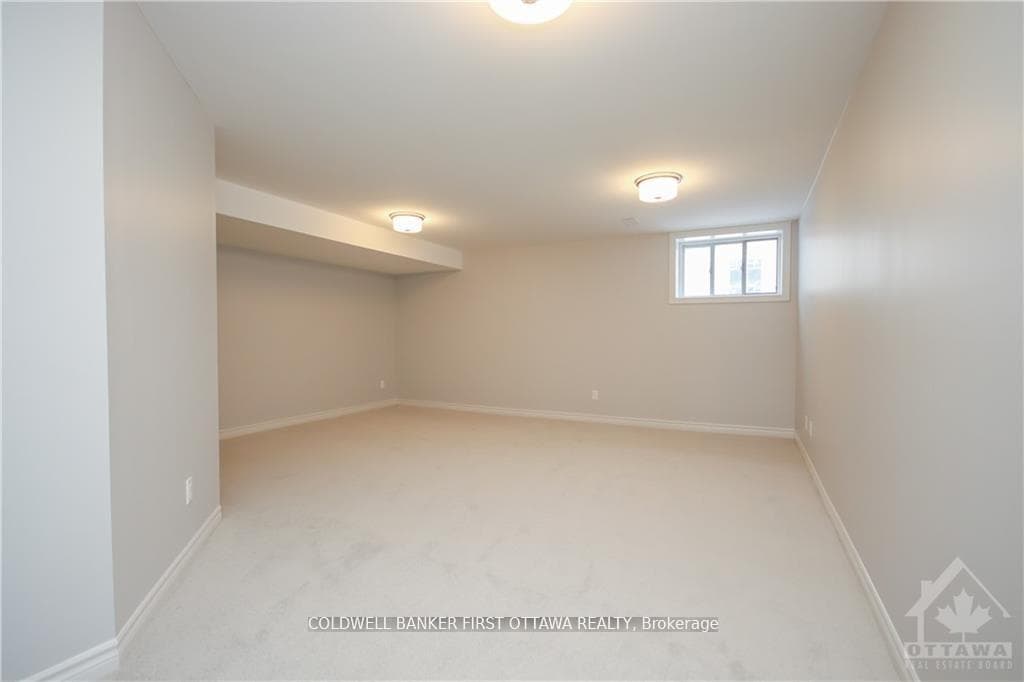 144 ANGELONIA Crescent photo 26