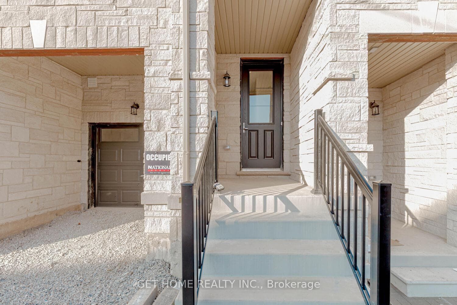 1453 National Common Unit 76 photo 3