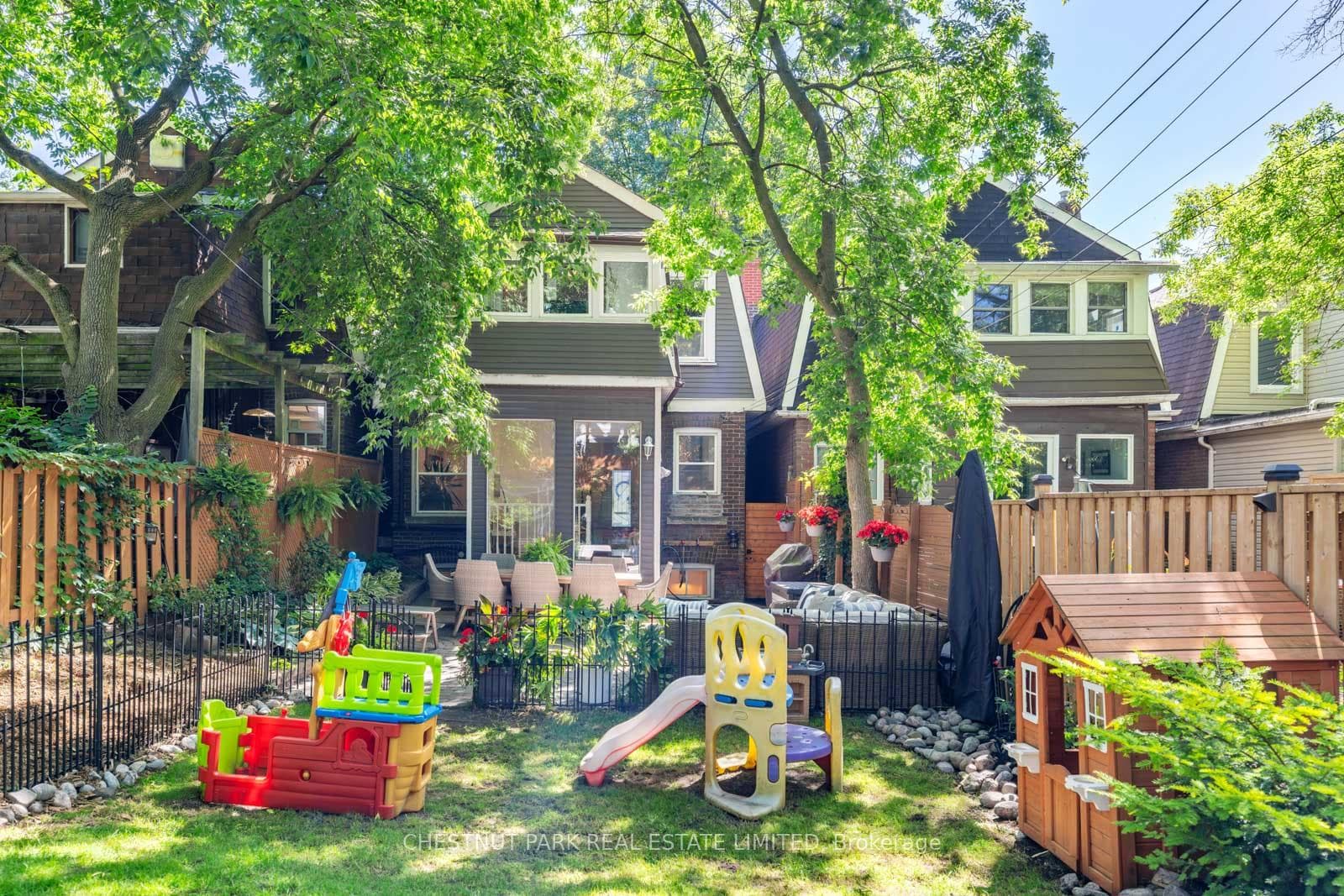 266 Waverley Road photo 37