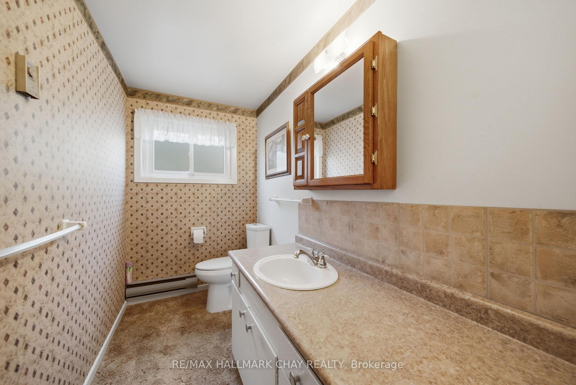 6 Highcroft Drive photo 24