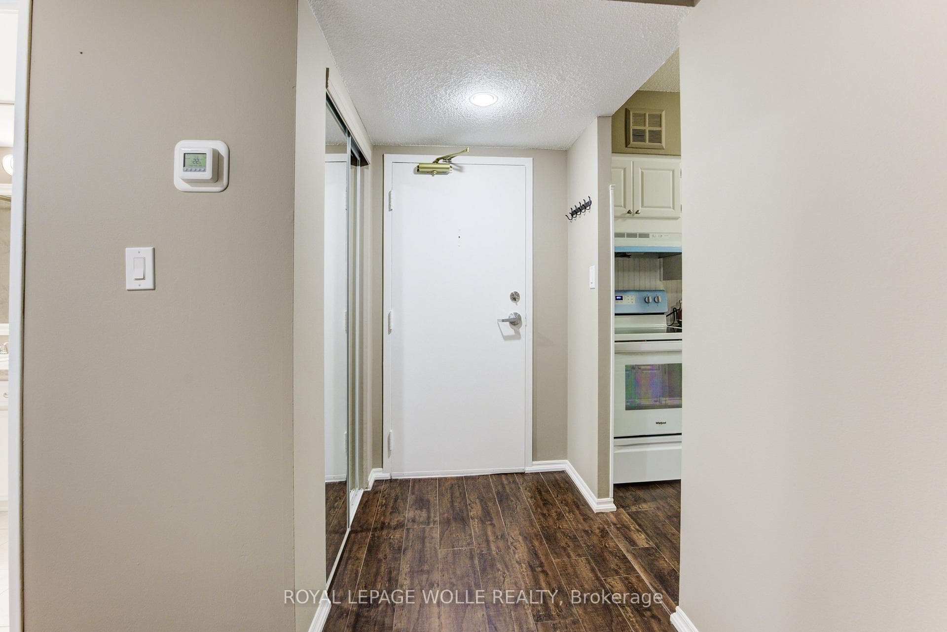 260 Sheldon Avenue Unit 102 photo 5