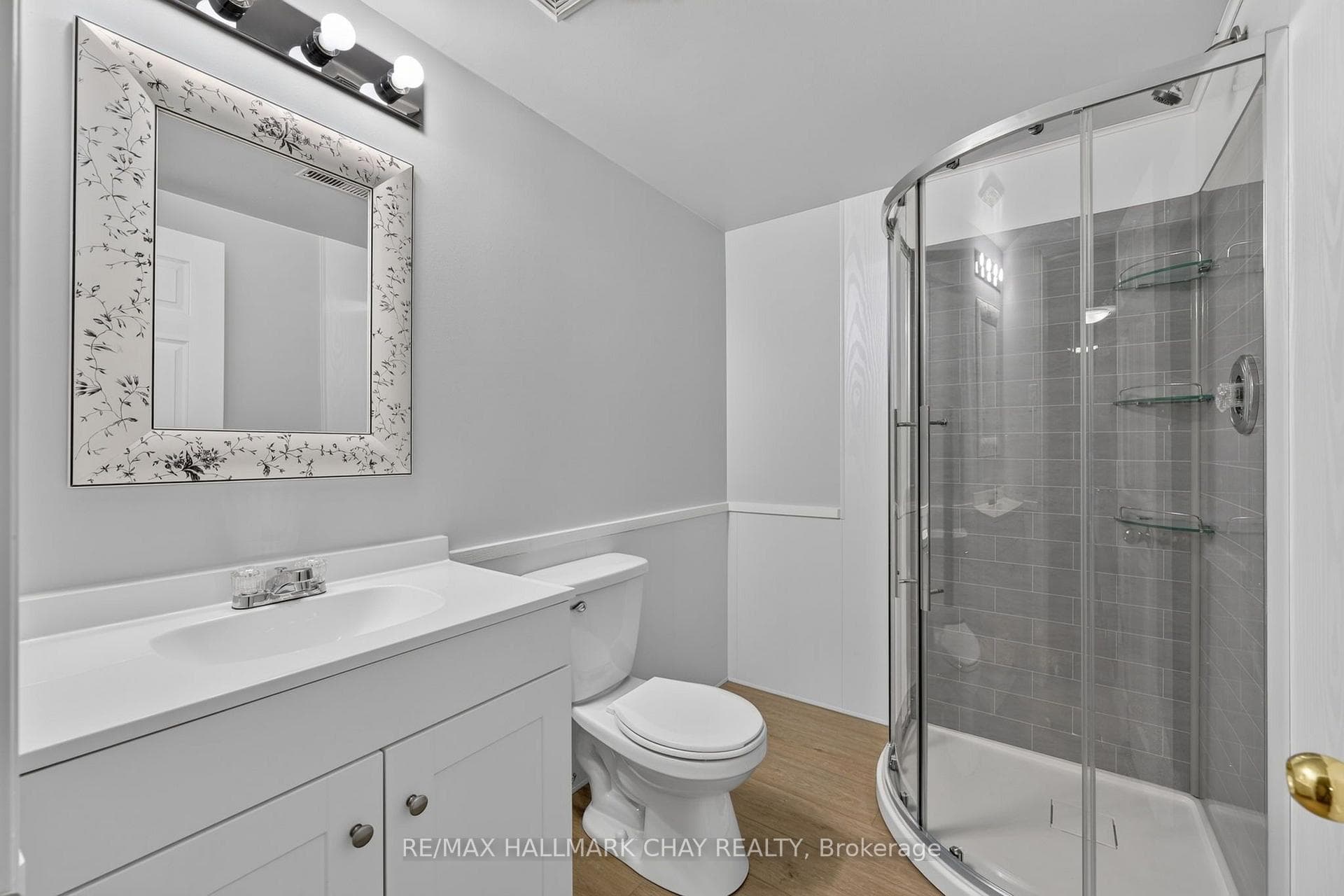 39 Hanmer Street photo 16