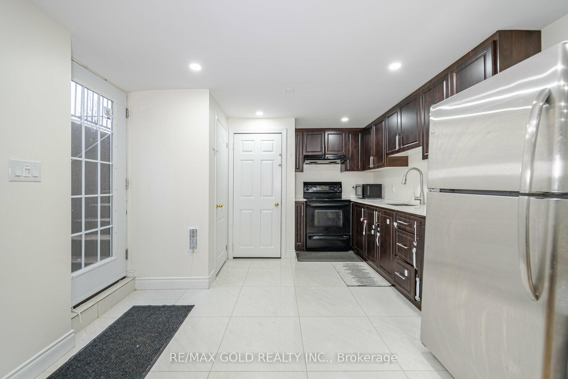 20 Valleybrae Court photo 23