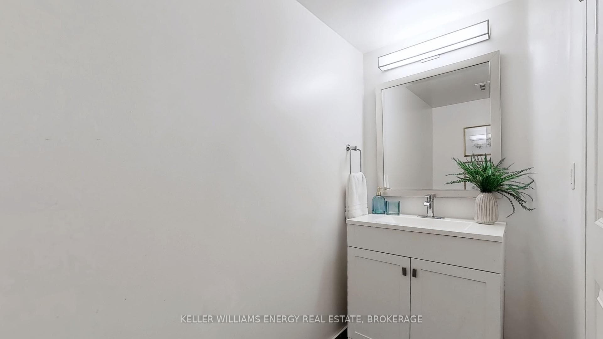 11 St Joseph Street Unit 1401 photo 20