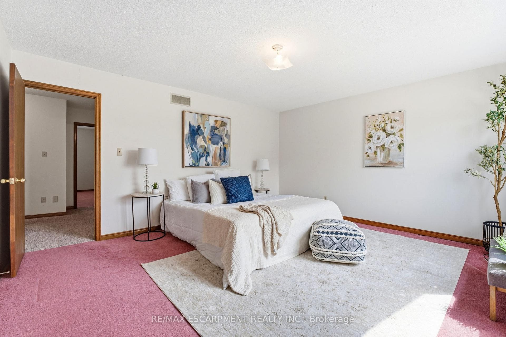 165 Essling Avenue photo 23