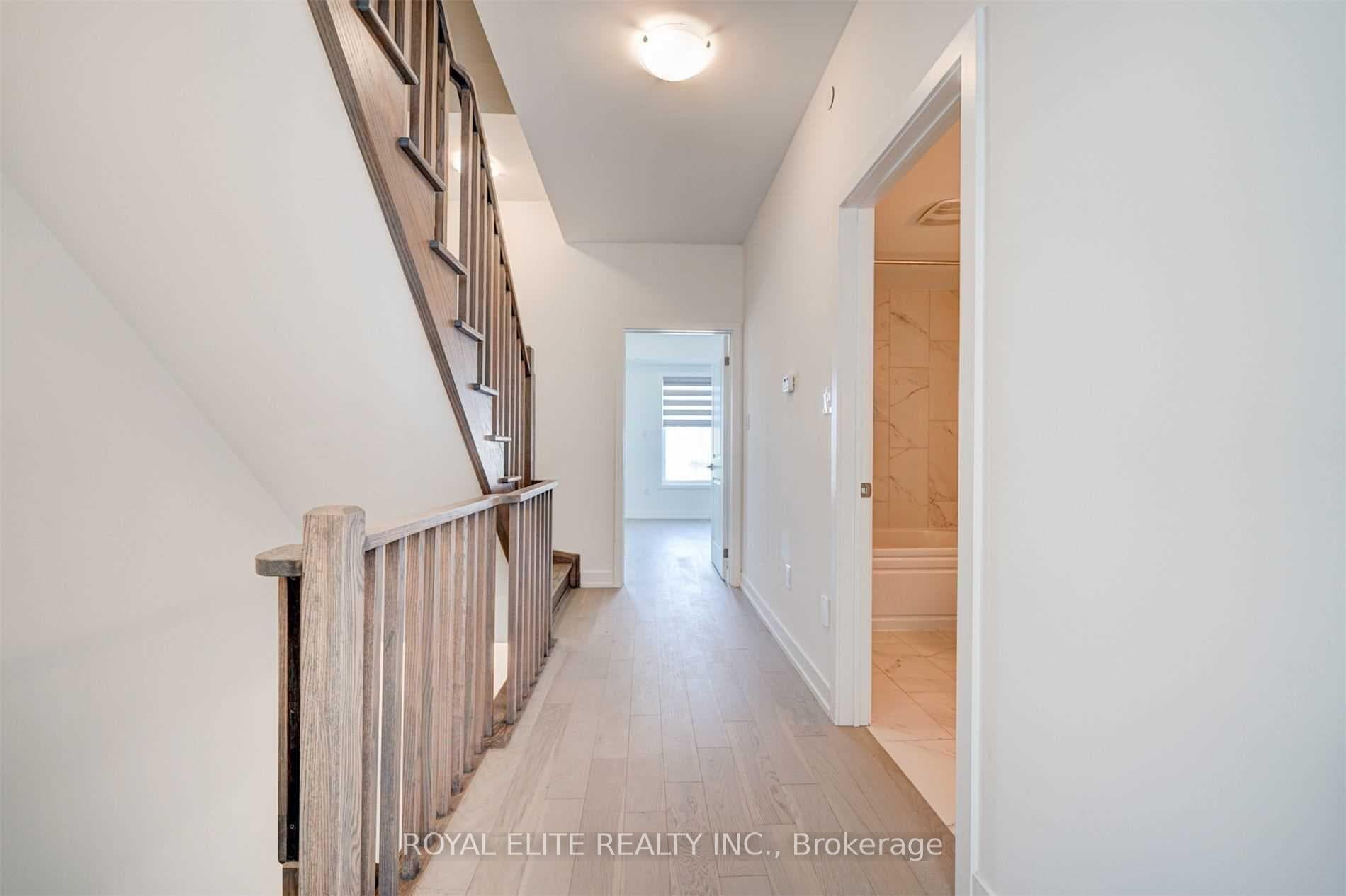 104 William Duncan Road photo 14